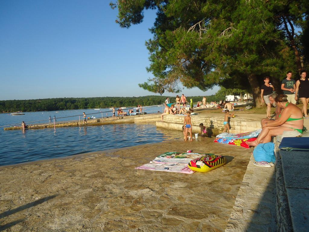 Apartment Alba Funtana Δωμάτιο φωτογραφία