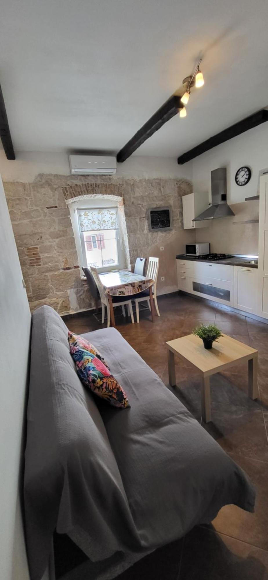 Apartment Alba Funtana Εξωτερικό φωτογραφία