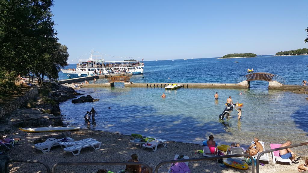 Apartment Alba Funtana Εξωτερικό φωτογραφία